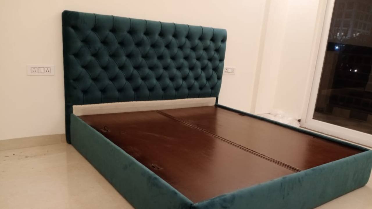 Hind Sofa Repair